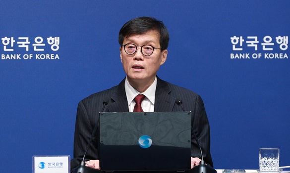 ▲ 이창용 한국은행 총재가 28일 오전 서울 중구 한국은행에서 열린 통화정책방향 기자간담회에서 발언하고 있다.