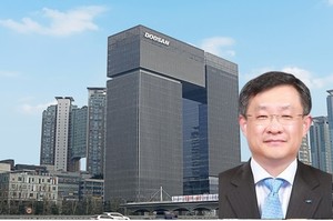[장수 CEO ②] 김민철 두산 대표, 8년간 진두지휘하며 사상 최대 실적 결... - 뉴스 썸네일 이미지