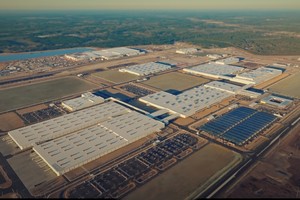 '美관세 폭탄' 맞은 현대차·기아, 최대 매출에도 영업익 감소...올해 글... - 뉴스 썸네일 이미지