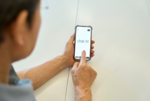 [AI시대의 그늘-AI워싱 ⑨] "이 상품 어때요" AI가 추천한 제품, 알고보... - 뉴스 썸네일 이미지