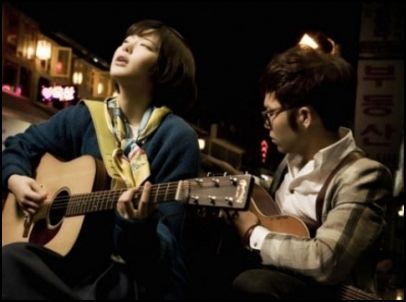 장재인(왼쪽)과 김지수