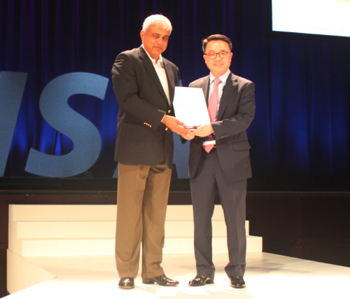 크기변환_VISA 수상.jpg