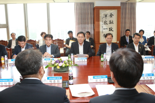 크기변환_150701_민생침해 5대 금융악 척결 범 금융권 협의체 제2차 회의 개최_1.JPG