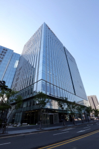 크기변환_우리카드 사옥(축소).jpg