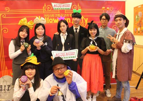 [이미지] 크리스피 크림 도넛, 미리 만나는 ‘할로윈 파티’ 성료.JPG