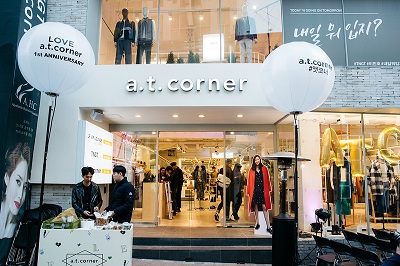 1102-LF.jpg 1102-LF.jpg