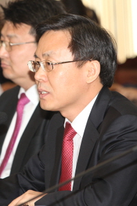 꾸미기_151216_국민체감 20대 금융관행 개혁 협의체 전체회의 (3).JPG