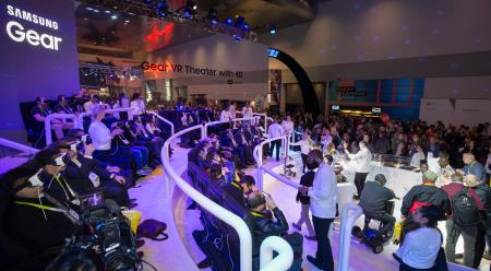 [CES2016] 삼성전자 갤럭시 스튜디오_ 기어 VR 4D 체험존 운영 (1).jpg