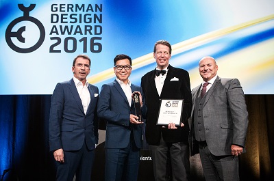 [참고사진] 벤틀리 EXP10 스피드 6 독일 디자인 어워드 금상 수상 (1).jpg