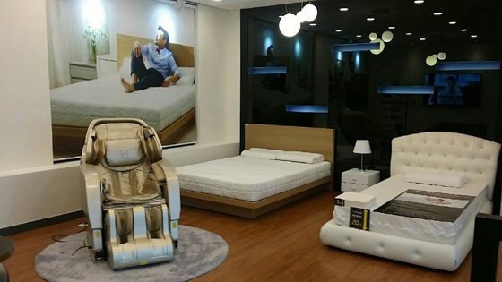 [보도사진] 안마의자 브랜드, 바디프랜드 분당정자직영점 그랜드 오픈!.jpg