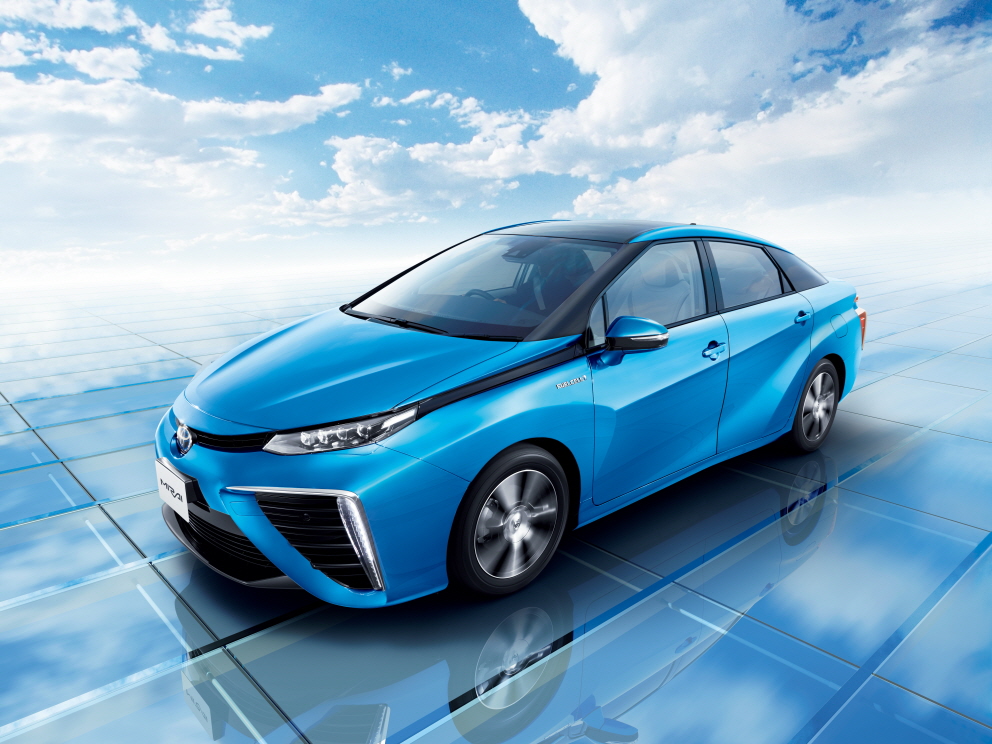 TOYOTA MIRAI (2).jpg