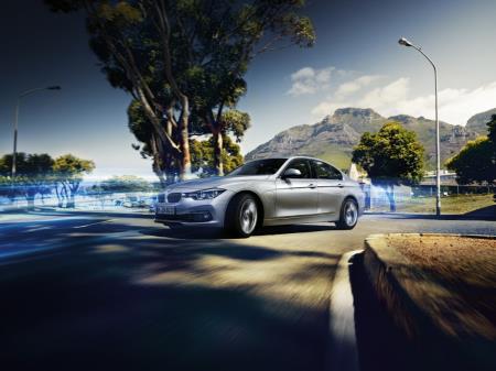 ((((((BMW 330e Plug-in-Hybrid (1).jpg