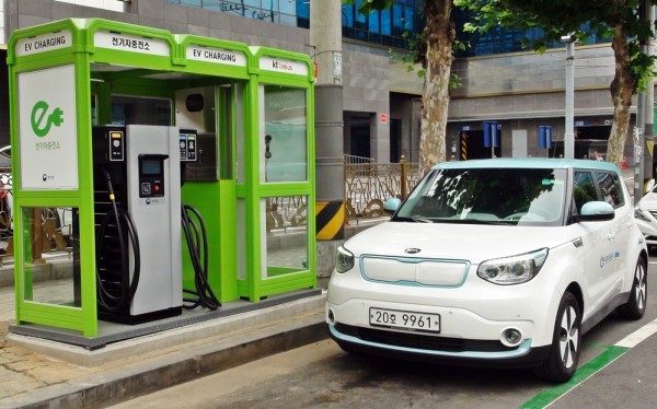 new_[사진자료2] KT링커스-환경부 전기차 급속충전 사업 개시.jpg