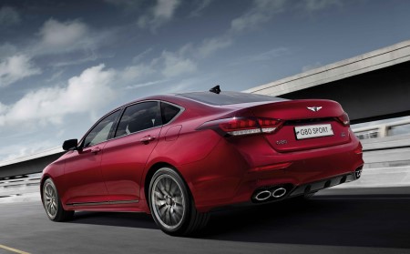 new-G80 SPORT 후측면 주행.jpg