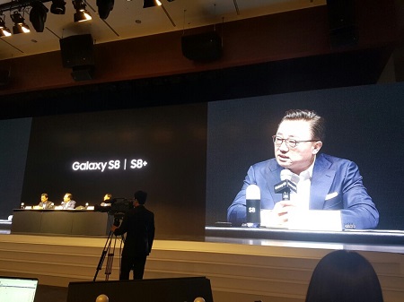 고동진 사장 큐앤애이.jpg