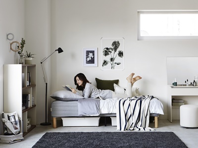 [한샘 사진자료] 한샘 아임 소파베드, 리즈 미니 화장대 등으로 꾸민 1인가구 공간 (1).jpg