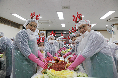 20171129_스타벅스 김장 봉사 활동 3.JPG