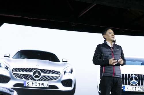 크기변환_사진4-메르세데스-AMG 50주년 프레스 컨퍼런스, 메르세데스-벤츠 코리아 서비스 &amp; 파츠 부문 부사장 김지섭.jpg