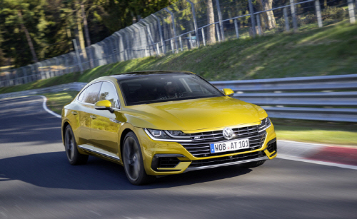 크기변환_사본 -[참고사진] 폭스바겐 아테온 R-Line.jpg