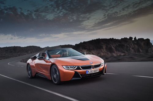 크기변환_BMW i8 로드스터 (2).jpg