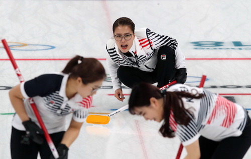 curling.jpg curling.jpg