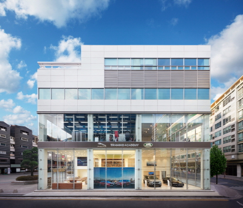 크기변환_재규어 랜드로버 코리아 트레이닝 아카데미.jpg