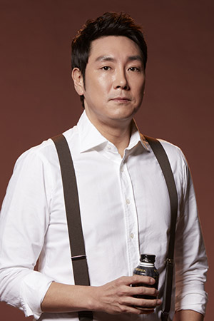 [사진 이미지] 조지아 고티카 모델 조진웅.jpg