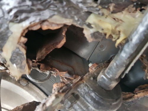 크기변환_H사 차량 부식.jpg