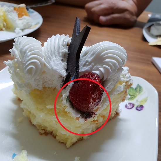 포토-생크림 곰팡이.jpg 포토-생크림 곰팡이.jpg