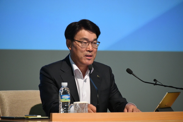 크기변환_최정우 회장 강평.jpg