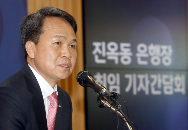 [크기변환]진옥동 신한은행장 취임 기자간담회(2).jpg