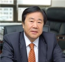 SM 우오현 회장.jpg