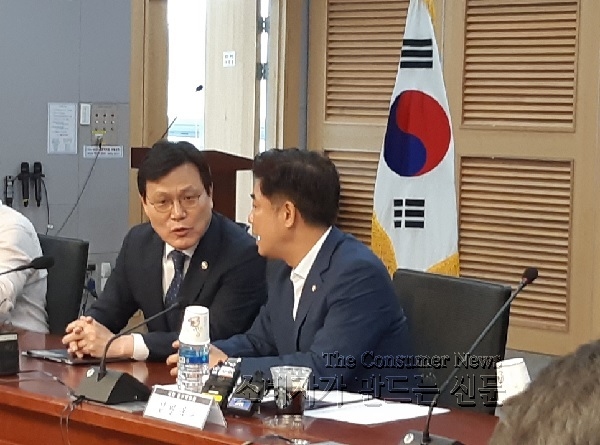 최종구 김병욱.jpg 최종구 김병욱.jpg