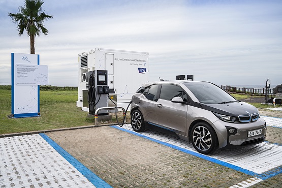 사진-BMW 제주 e-고팡 충전소 오픈(1).jpg