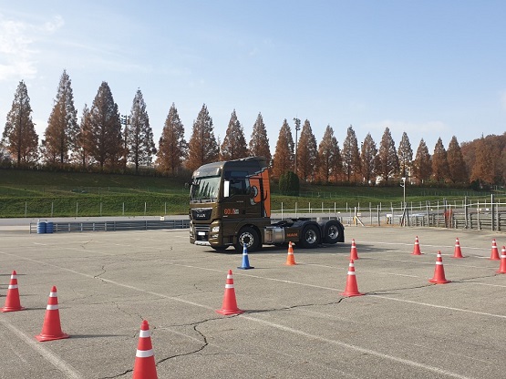 KakaoTalk_20191118_150759383_03.jpg