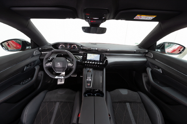 크기변환_PEUGEOT_508_인테리어1.jpg