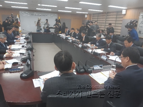 간담회.jpg 간담회.jpg
