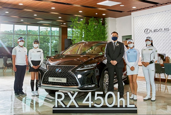 ▲KPGA 박상현 선수(38, 와이지스포츠 좌측부터), KLPGA 안지현 선수(22, 메디힐),렉서스코리아 타케무라 노부유키 사장, KLPGA 허다빈 선수(23, 삼일제약), KLPGA 현세린 선수(20, 대방건설)