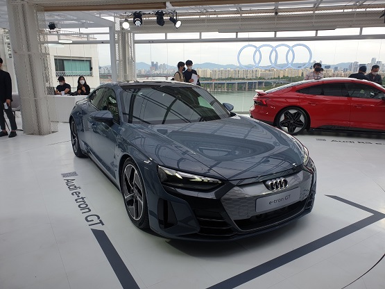 ▲e-트론 GT