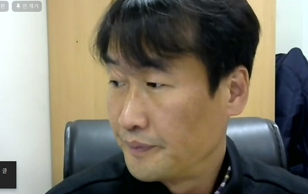 ▲고형석 교수가 '제9회 한국소비자법학회 온라인 세미나'를 진행하고 있다.