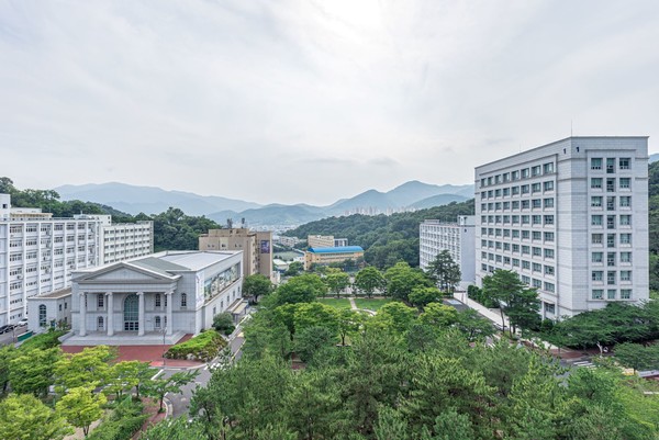 ▲ 창신대학교 전경