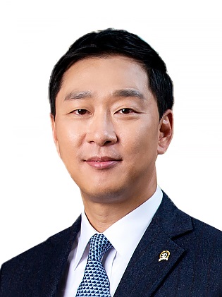 정재훈 동아쏘시오홀딩스 대표