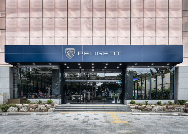 ▲ 대구 푸조 전용 전시장