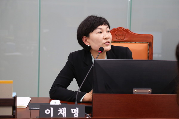 ▲이채명 의원이 자유발언을 하고 있다.
