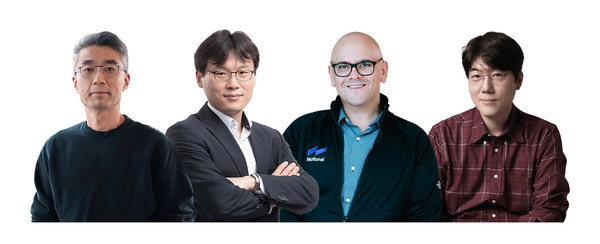 ▲제3회 HMG 개발자 컨퍼런스 주요 연사(왼쪽부터 현대차·기아 SDV본부 및 포티투닷 송창현 사장, 자율주행사업부 유지한 전무, 모셔널 마이클 세비딕 엔지니어링 부사장, 고려대학교 인공지능학과 이상근 교수)