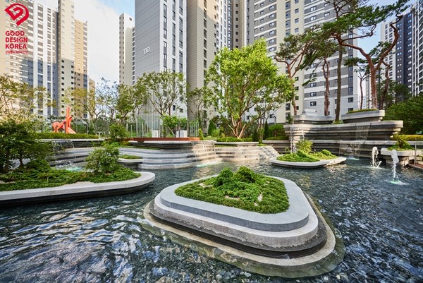 ▲ ’아이파크 워터 오브제(IPARK WATER OBJET)‘