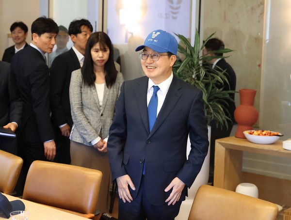 비즈에이아이를 방문한 김동연 경기도지사