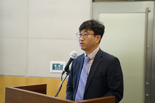 ▲ 이성복 자본시장연구원 선임연구위원이 18일 열린 '2024 소비자금융포럼'에서 발제하고 있다.