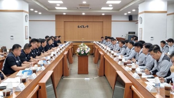 ▲지난해 기아 노사 임단협 모습
