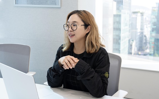 ▲ 지난 21일 강희진 토스CX 대표를 만나 토스CX 히어로의 활약상과 고객중심 철학을 들어보았다.
